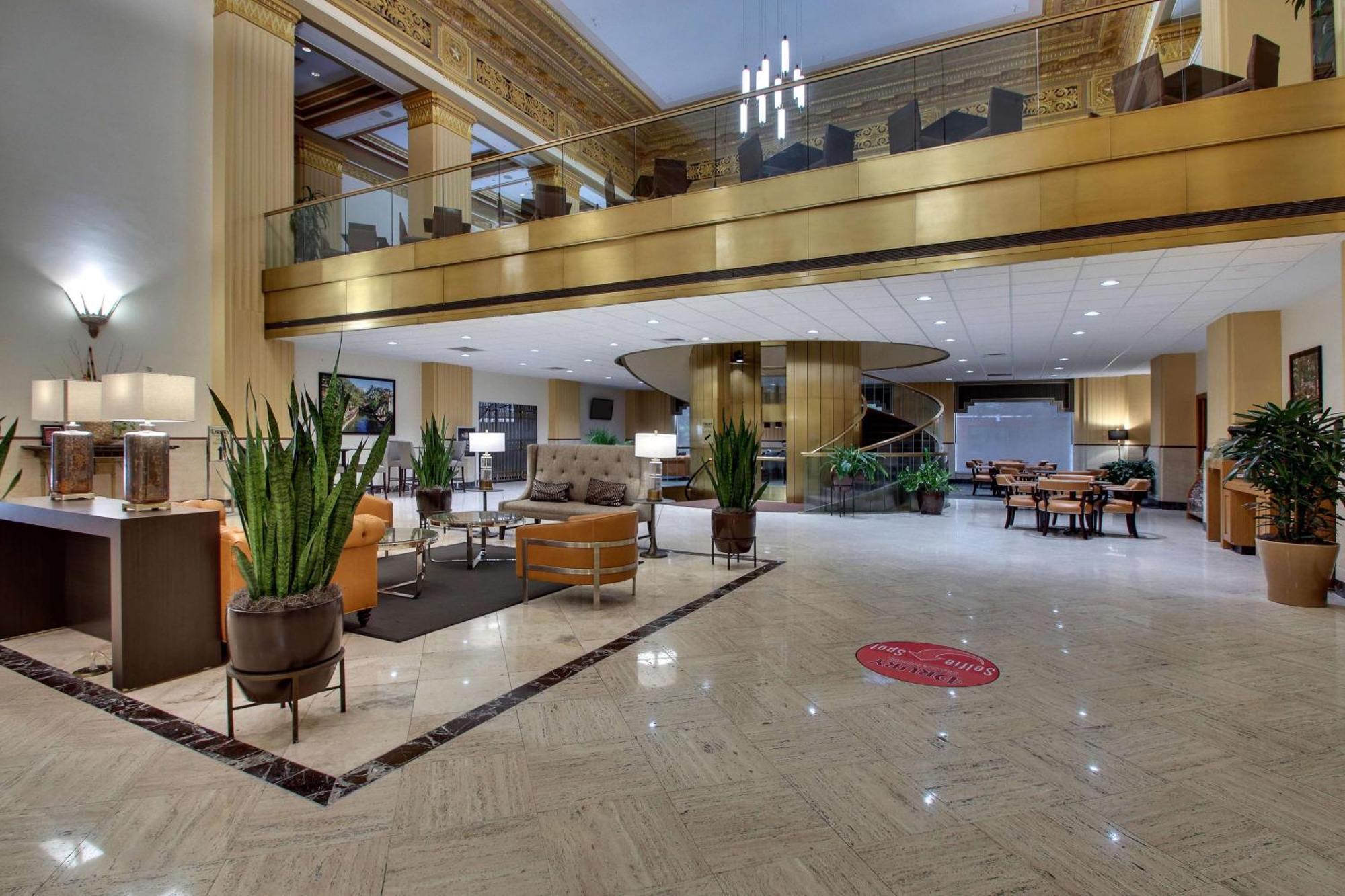 Drury Plaza Hotel San Antonio Riverwalk Номер фото